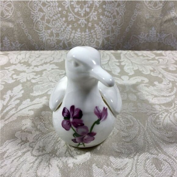 Vintage Genuine Bone China Duck with Purple Floral Design Trinket Box - Picture 4 of 8